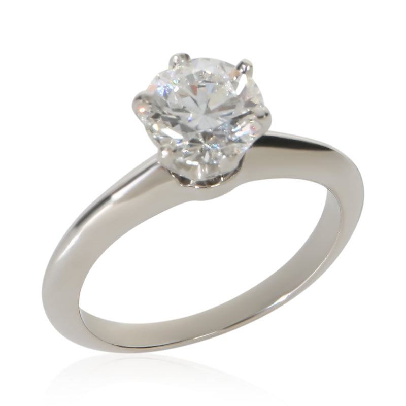 Tiffany & Co. 0.91 Ct Round Brilliant Diamond Engagement Ring 950