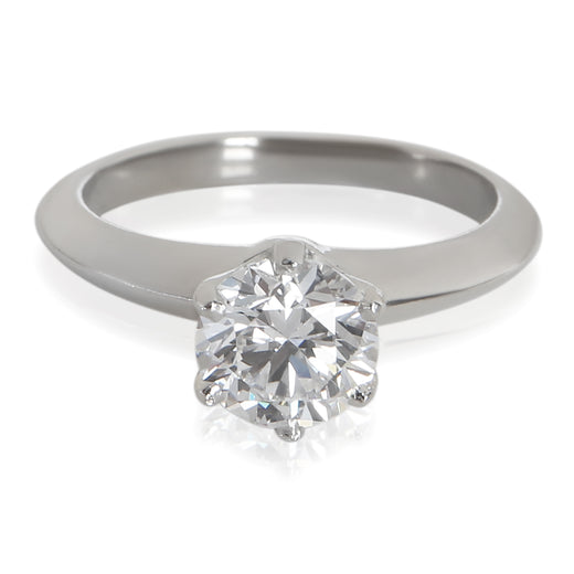 Tiffany & Co. 0.91 Ct Round Brilliant Diamond Engagement Ring 950