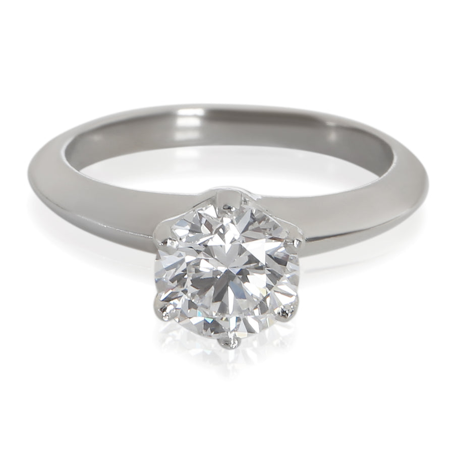 Tiffany & Co. 0.91 Ct Round Brilliant Diamond Engagement Ring 950