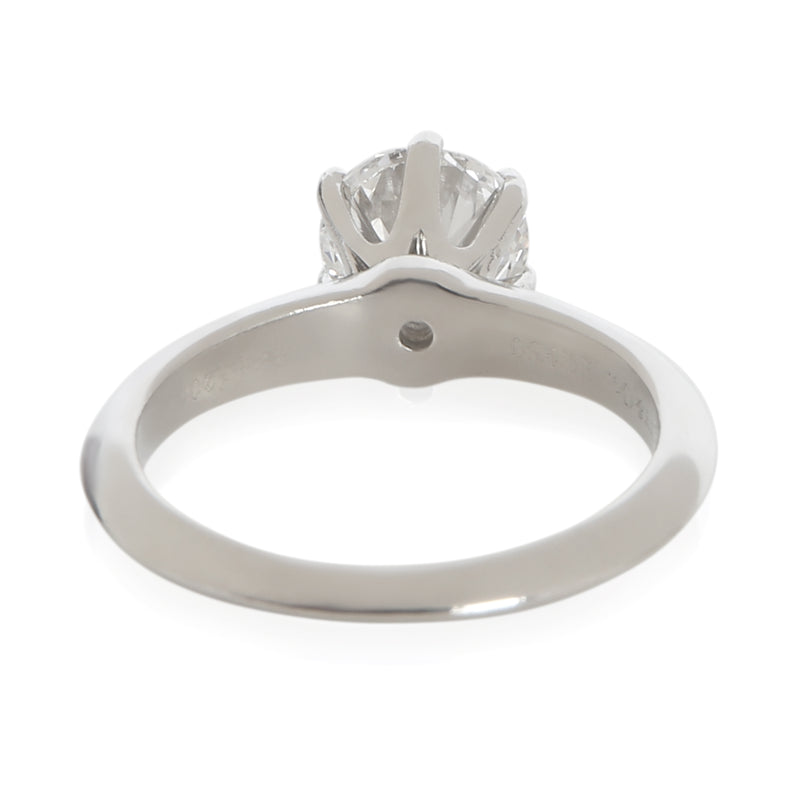 Tiffany & Co. 0.91 Ct Round Brilliant Diamond Engagement Ring 950